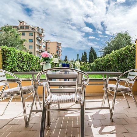 Elegante Appartamento Con Piscina - Wi-Fi & Box Privato Sanremo Exterior photo