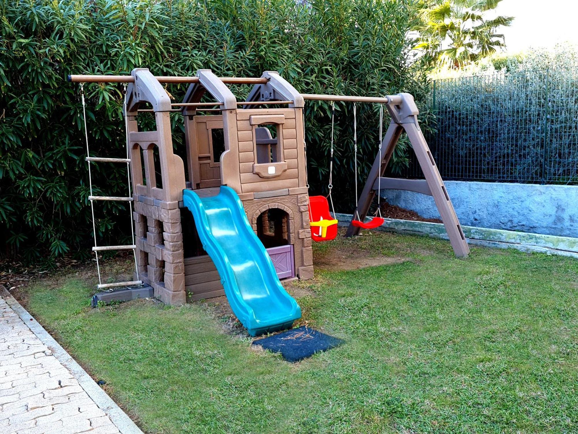 Elegante Appartamento Con Piscina - Wi-Fi & Box Privato Sanremo Exterior photo